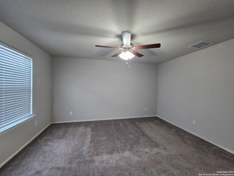2565 Hiddenbrooke Trace Seguin TX 78155