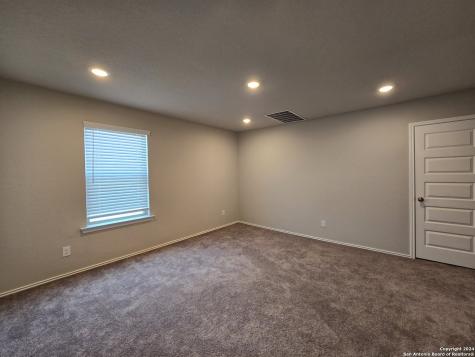 2565 Hiddenbrooke Trace Seguin TX 78155