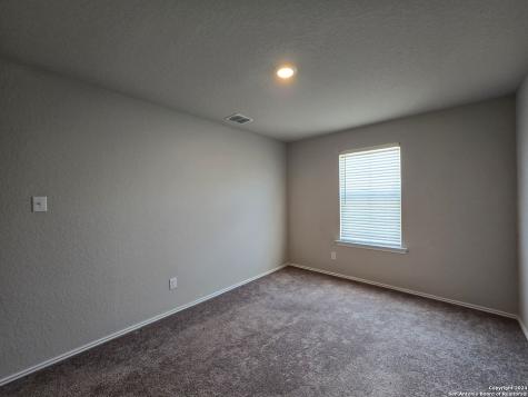 2565 Hiddenbrooke Trace Seguin TX 78155