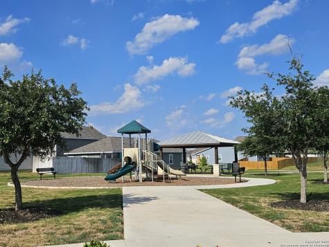 2565 Hiddenbrooke Trace Seguin TX 78155