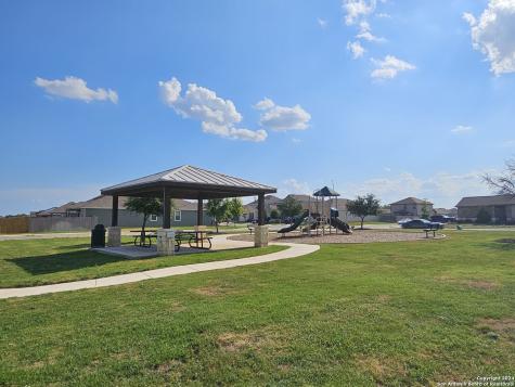 2565 Hiddenbrooke Trace Seguin TX 78155