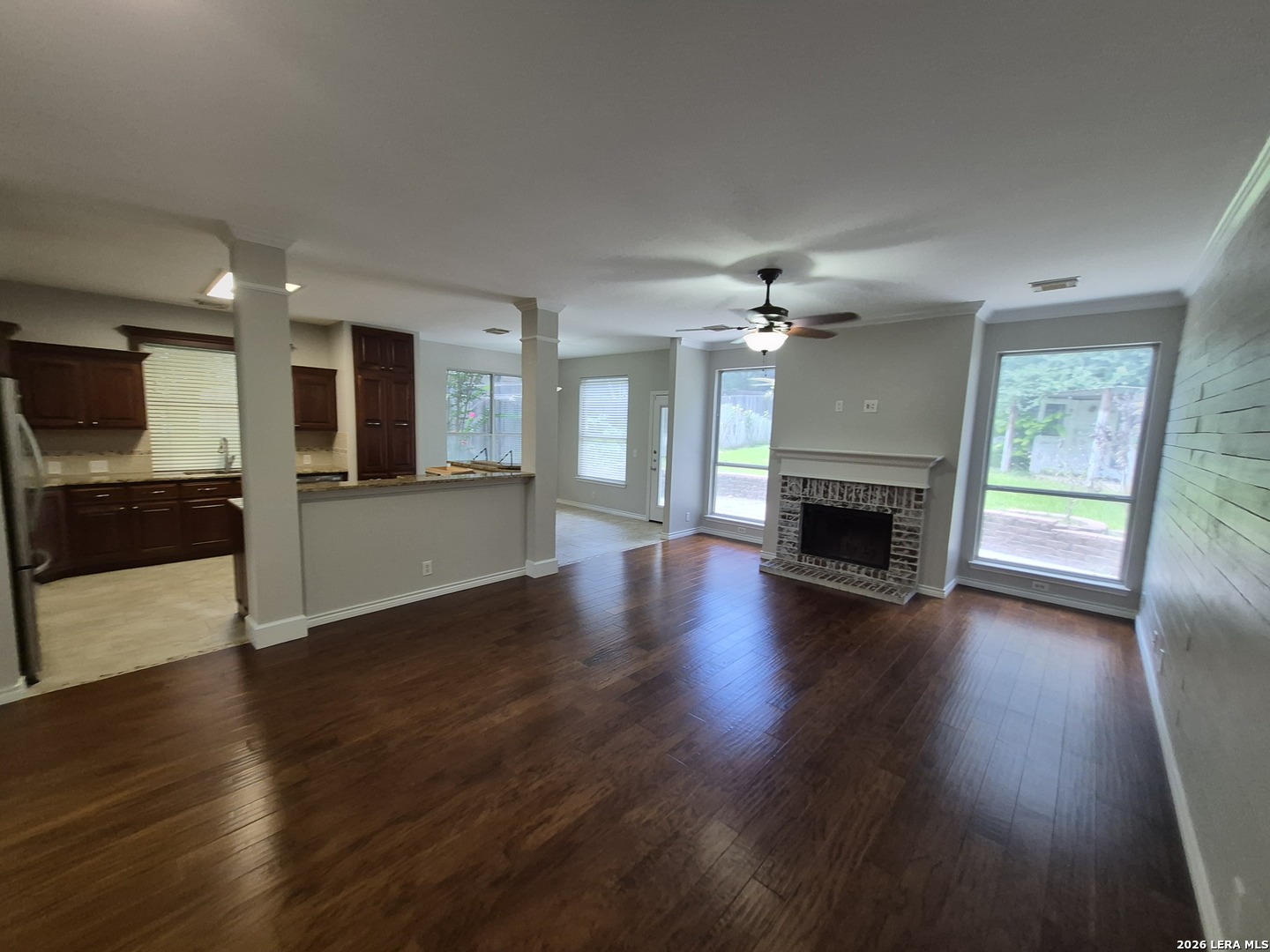 712 Moss Wood Schertz TX 78154