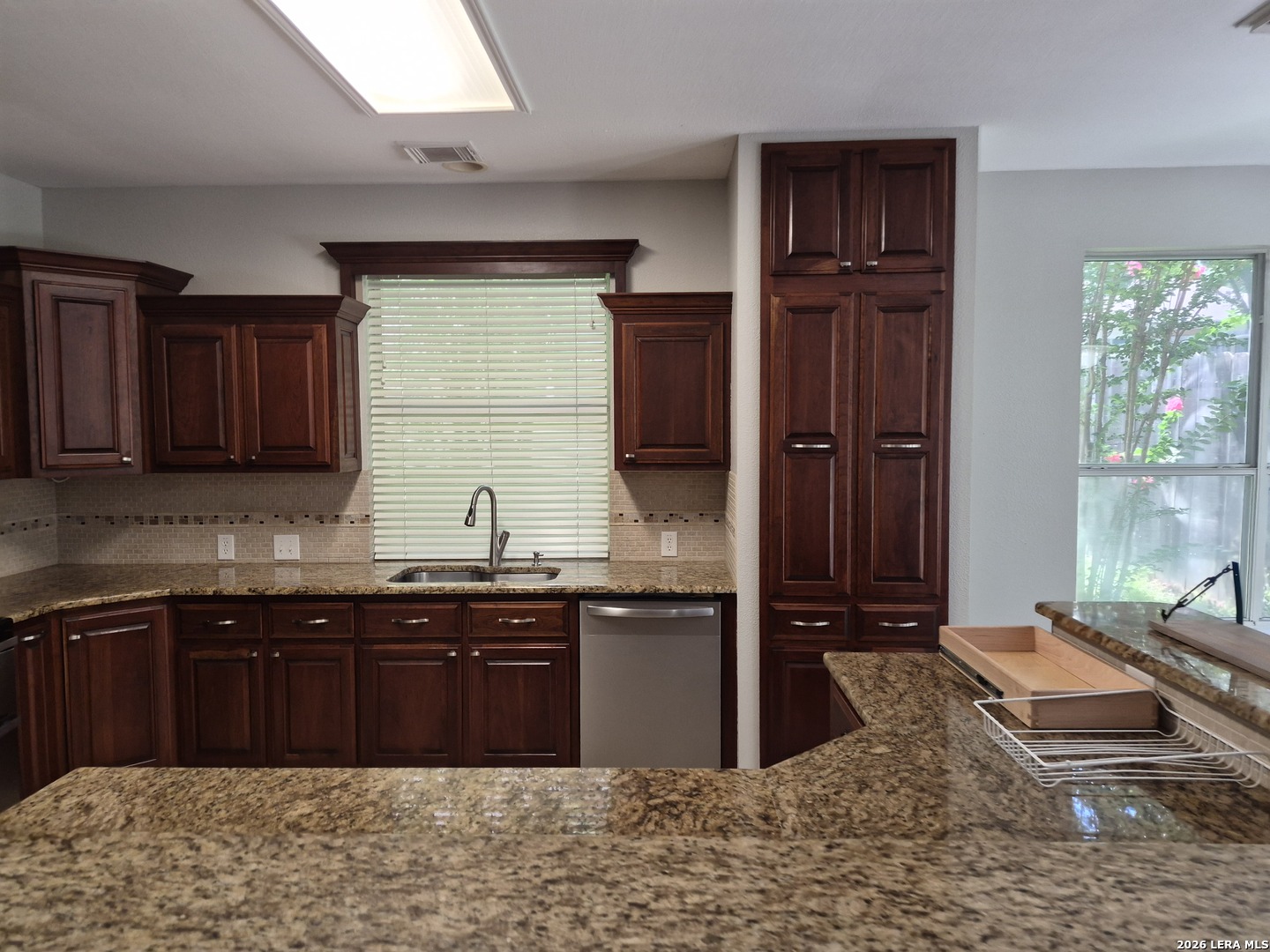 712 Moss Wood Schertz TX 78154