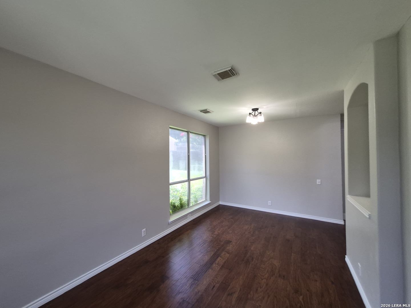 712 Moss Wood Schertz TX 78154