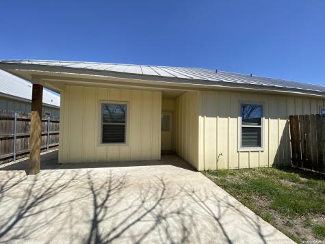 1020 Mellow Breeze New Braunfels TX 78130