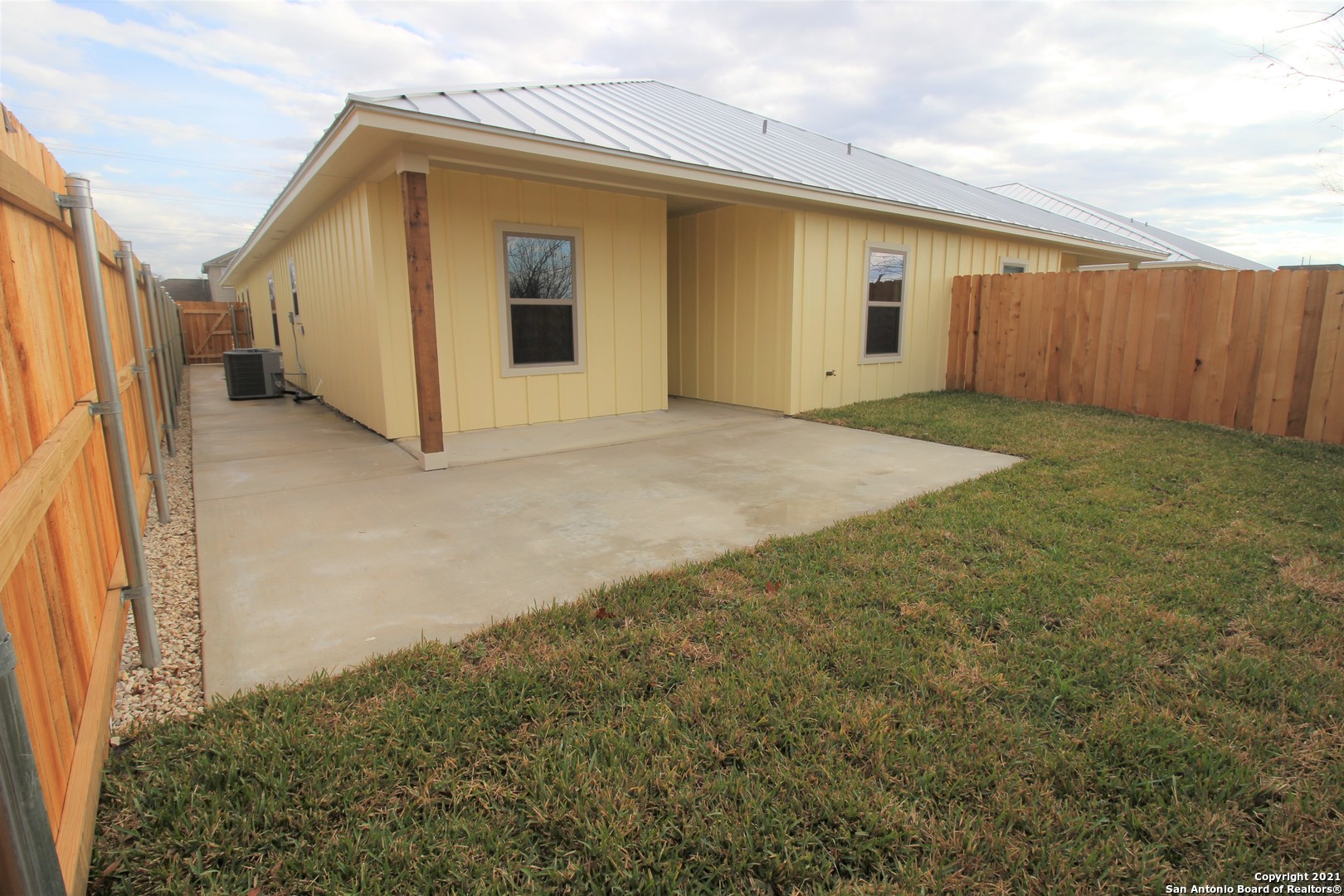 1020 Mellow Breeze New Braunfels TX 78130