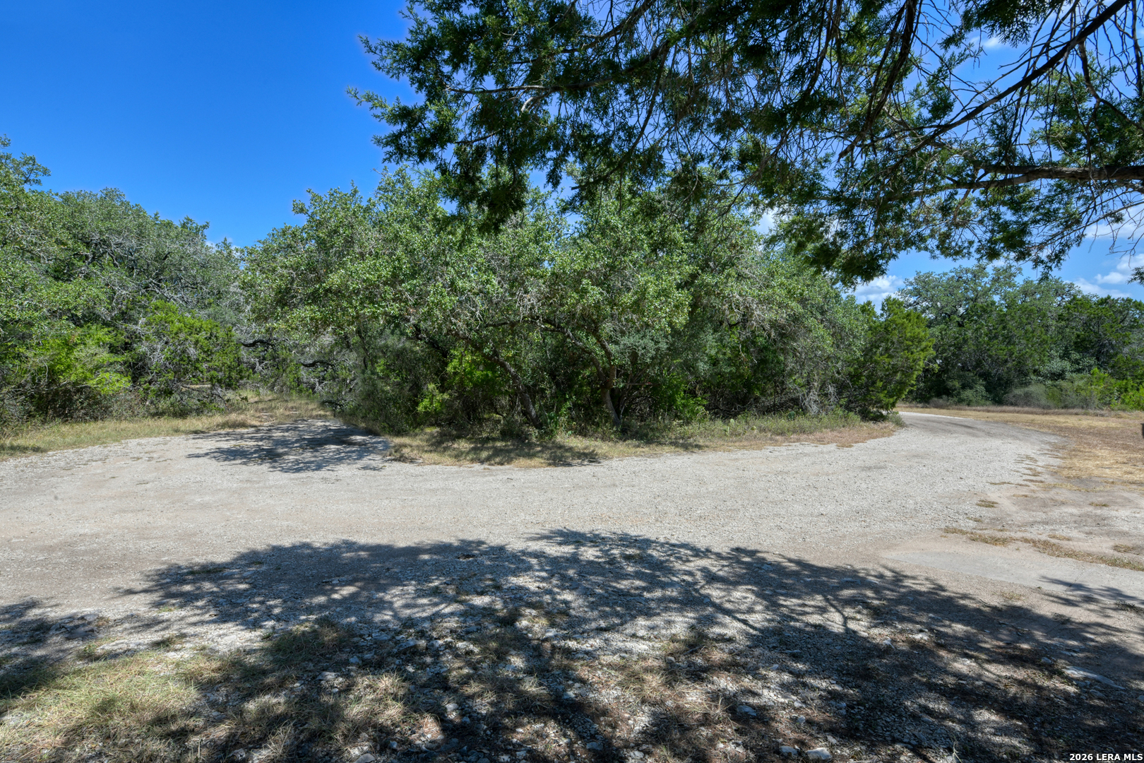 930 County Road 342 Hondo TX 78861