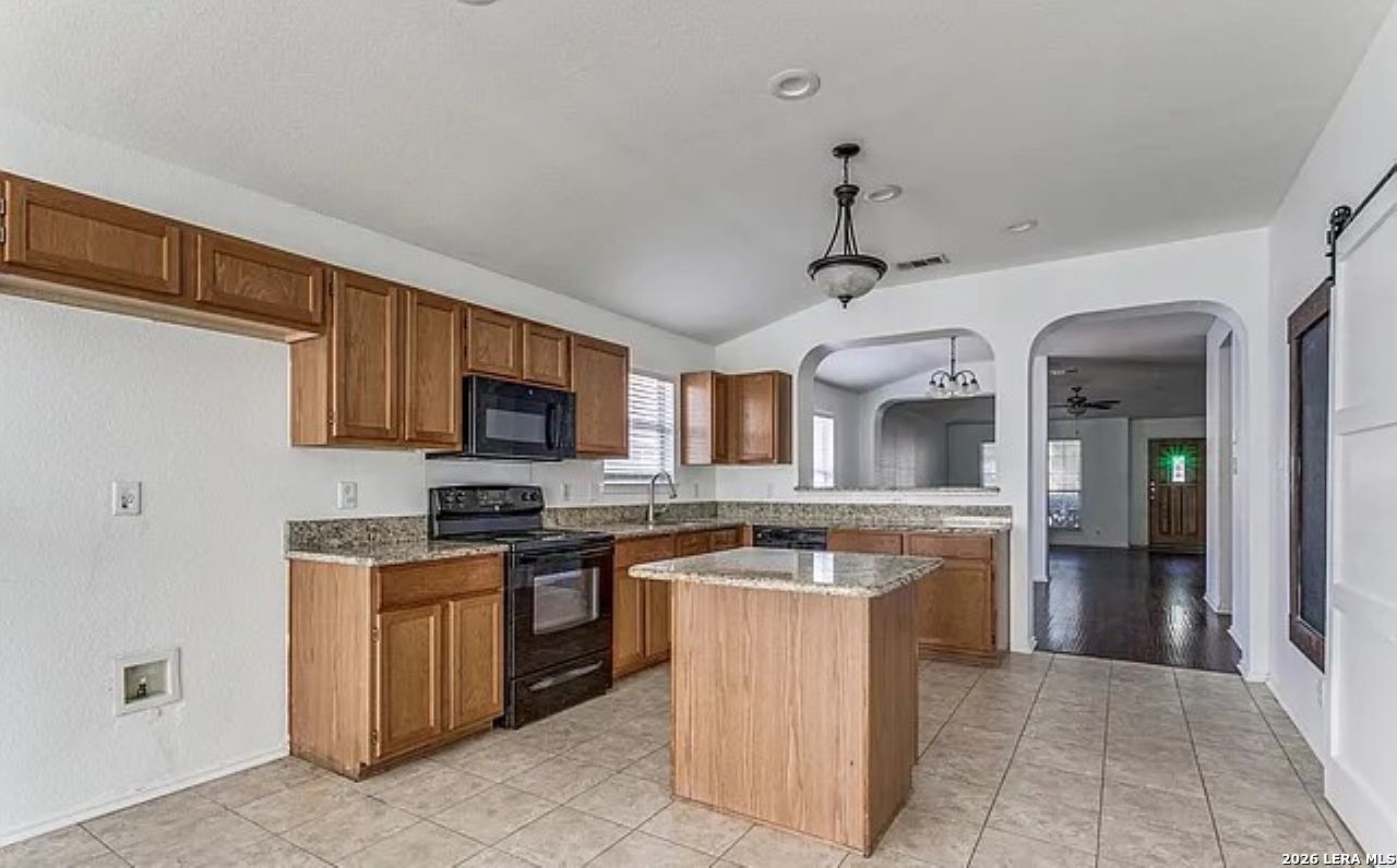 1222 Cougar Country San Antonio TX 78251