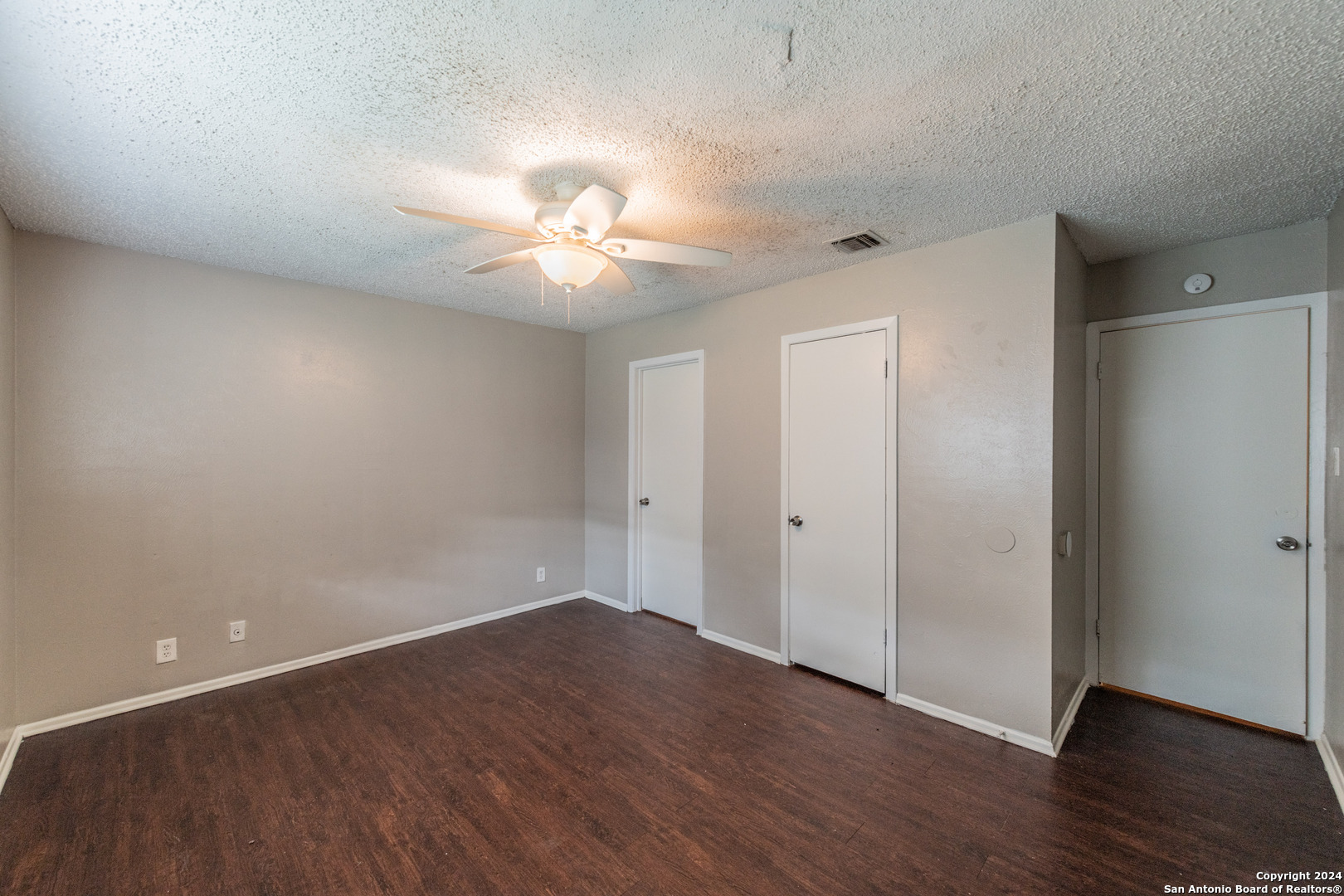 5915 Cliff Ridge San Antonio TX 78250
