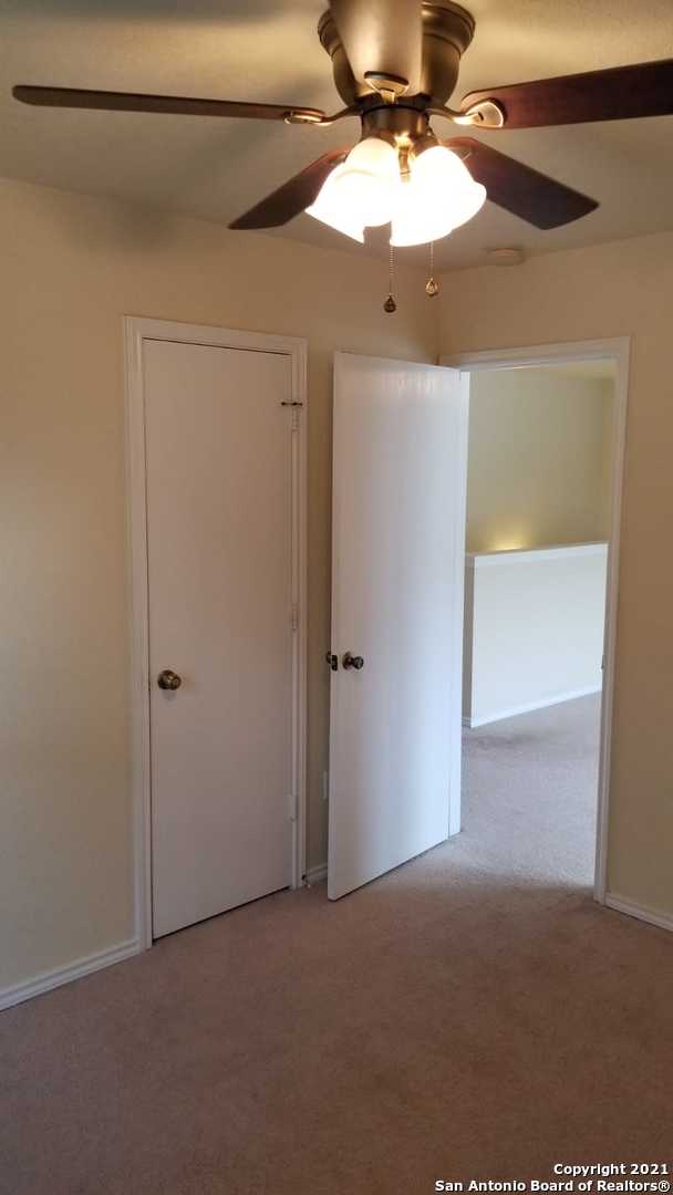8010 Braes Run San Antonio TX 78254