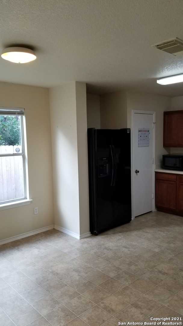 8010 Braes Run San Antonio TX 78254