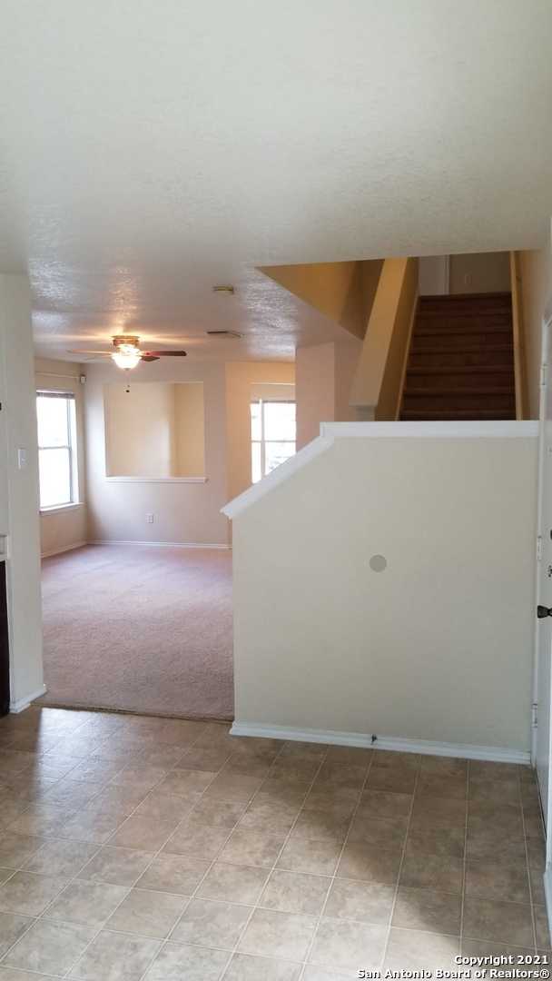 8010 Braes Run San Antonio TX 78254