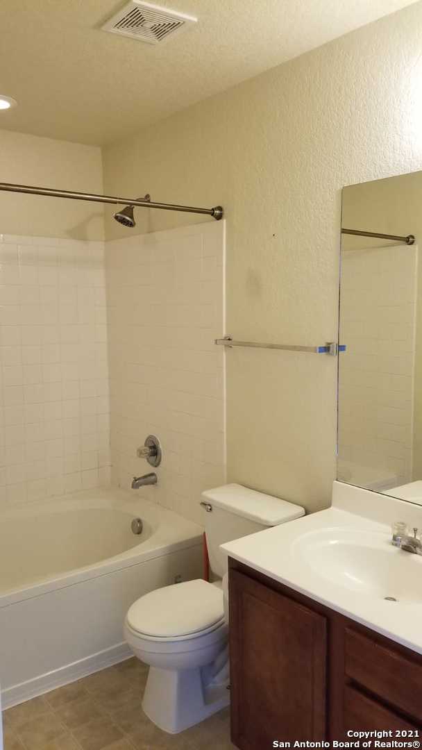8010 Braes Run San Antonio TX 78254