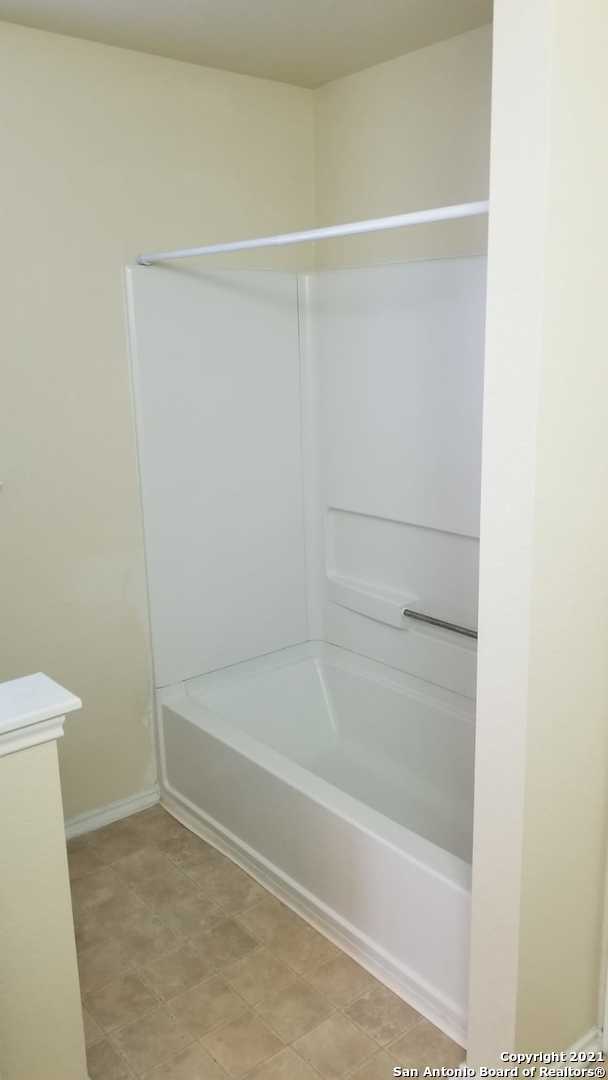 8010 Braes Run San Antonio TX 78254