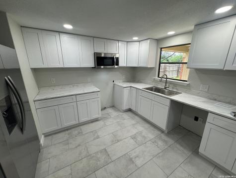 7208 Rimwood Live Oak TX 78233
