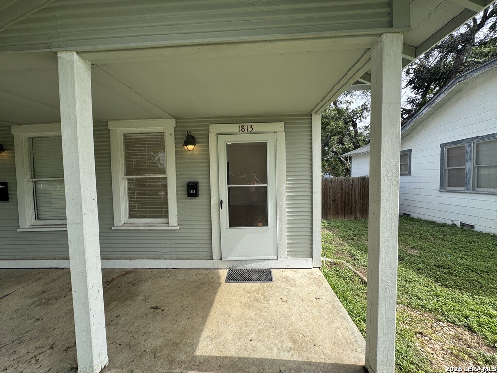 1813 Mckinley Avenue San Antonio TX 78210