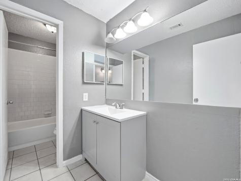 1301 S Palmetto San Antonio TX 78210