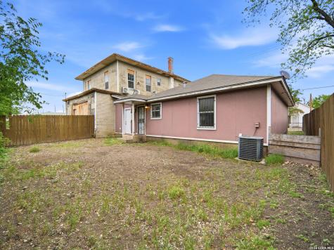 1301 S Palmetto San Antonio TX 78210