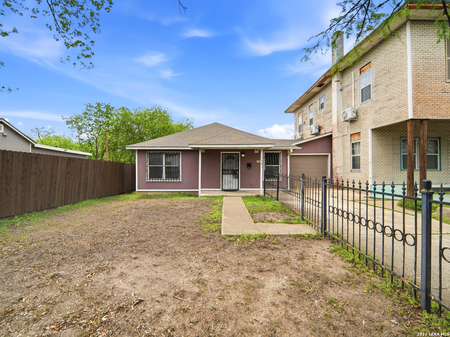 1301 S Palmetto San Antonio TX 78210