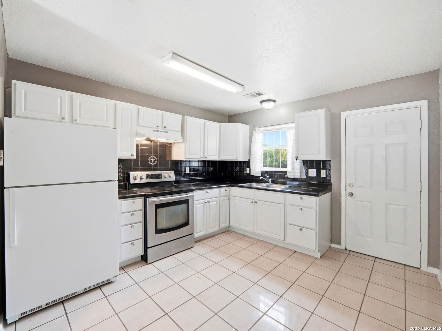 1301 S Palmetto San Antonio TX 78210