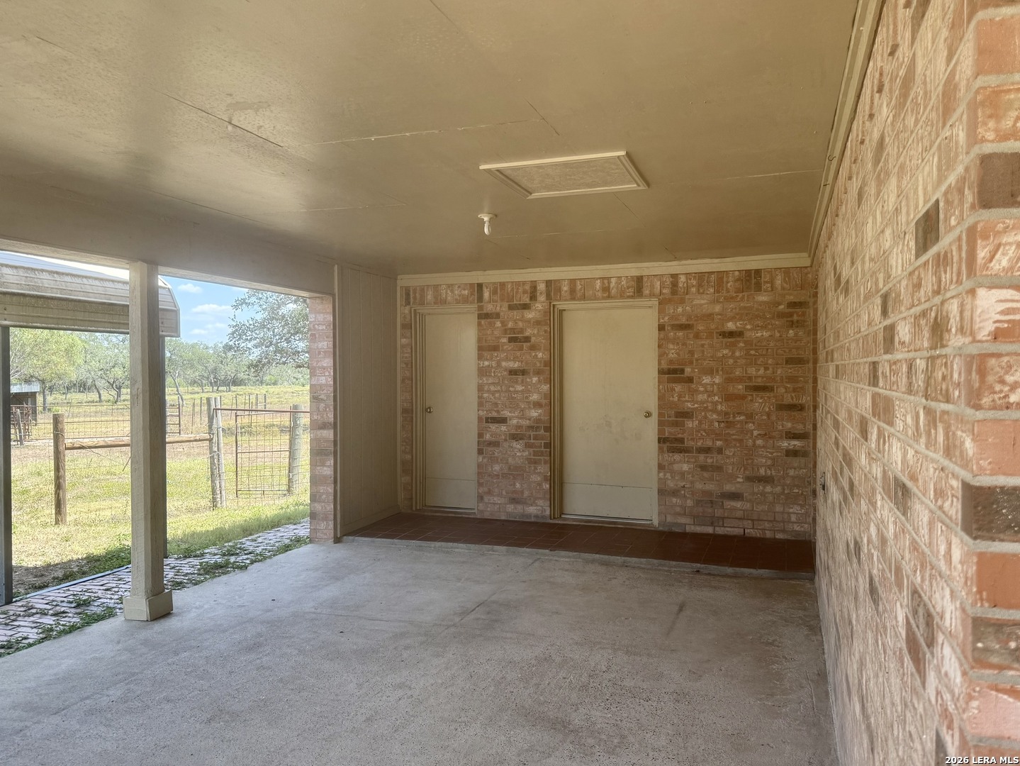 2952 Wofford Beeville TX 78102