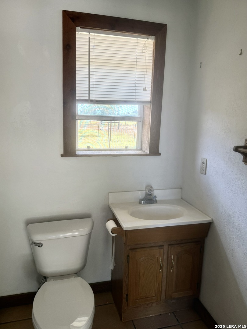 2952 Wofford Beeville TX 78102