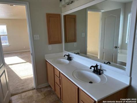 518 Mesa Loop Bexar Co TX 78258