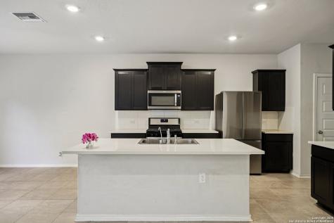 6806 Prue Road San Antonio TX 78240