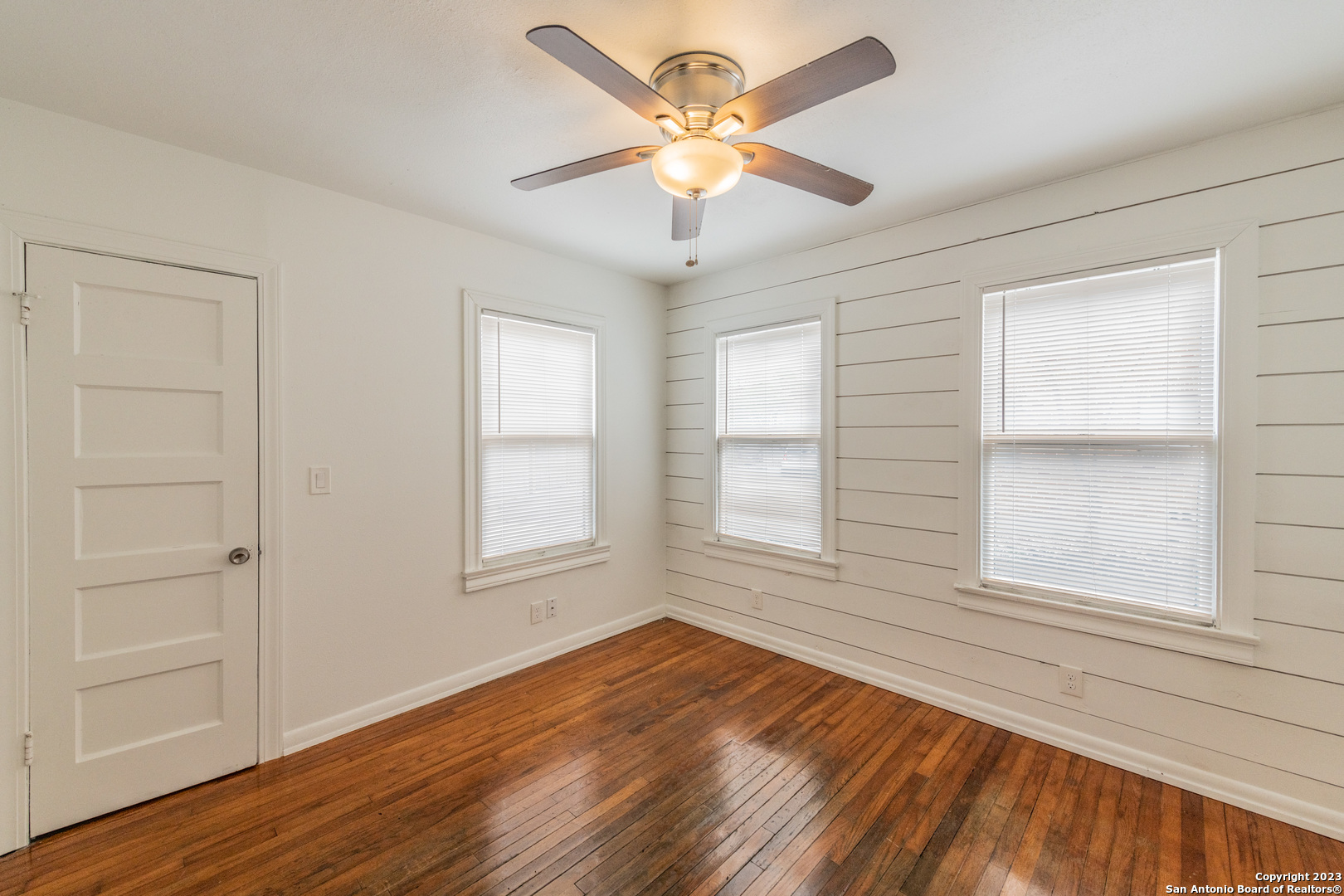217 Natalen Avenue San Antonio TX 78209