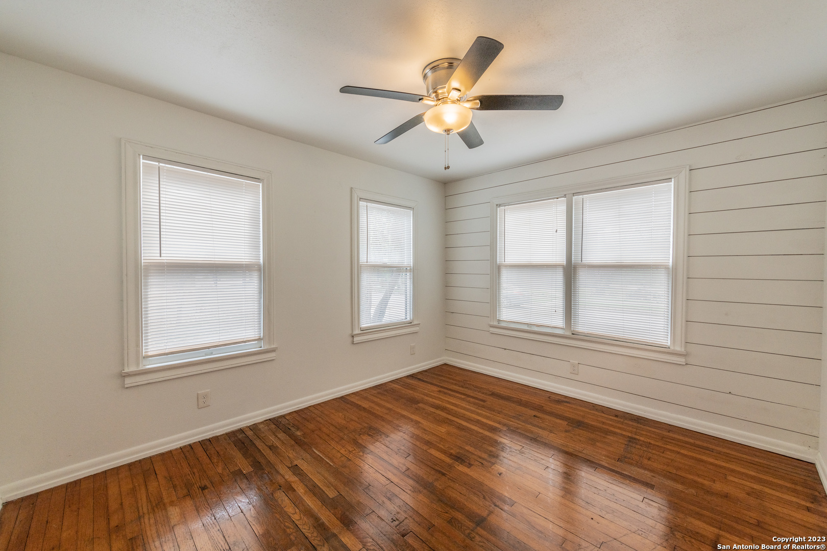 217 Natalen Avenue San Antonio TX 78209
