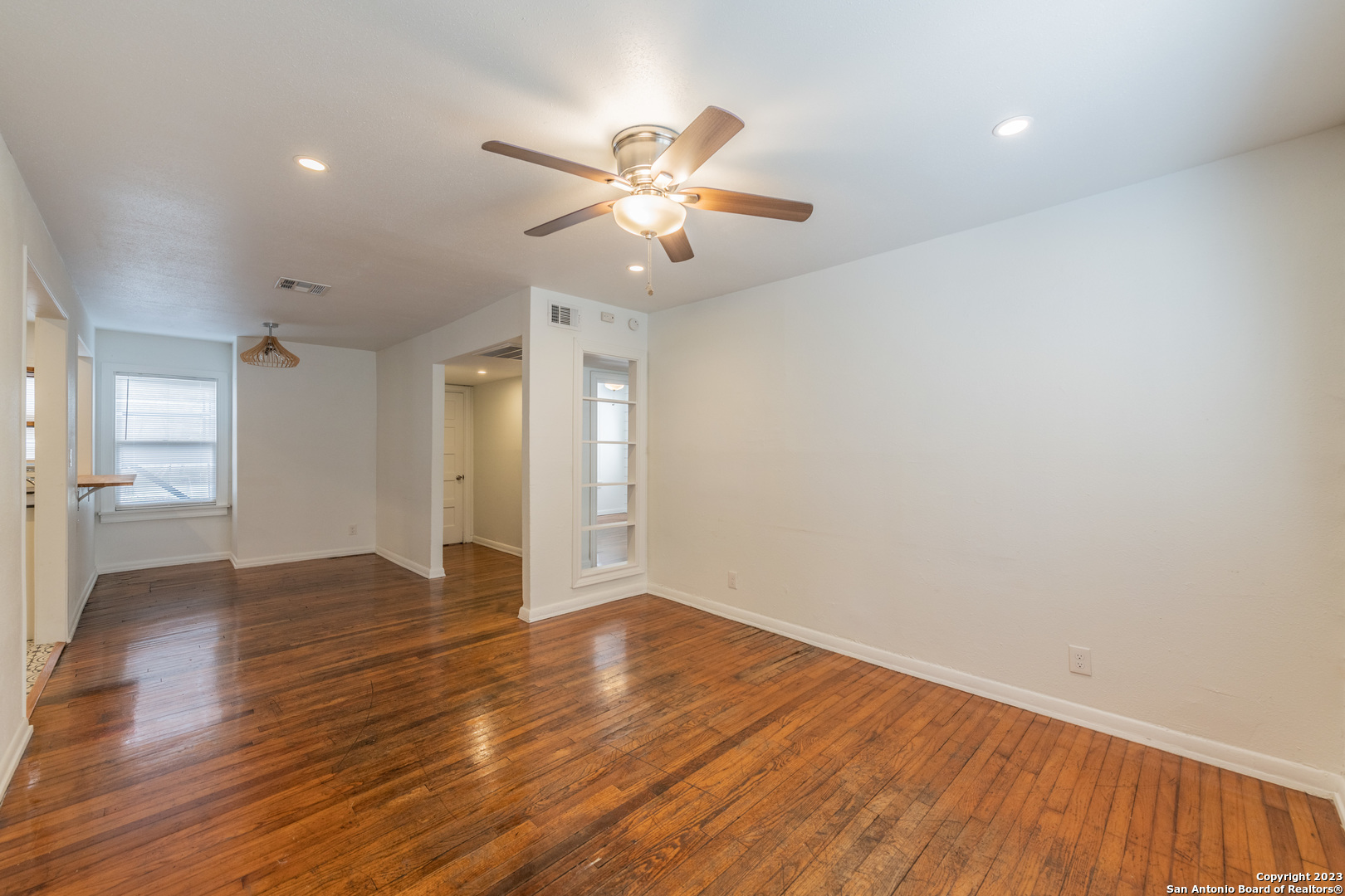 217 Natalen Avenue San Antonio TX 78209