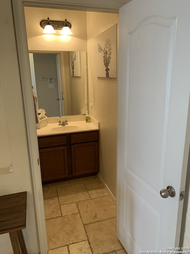 21603 Andrews Garden San Antonio TX 78258