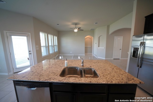 723 Gallorette Bluff San Antonio TX 78245