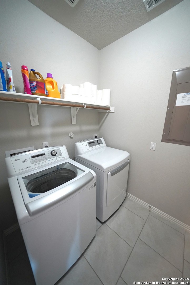 723 Gallorette Bluff San Antonio TX 78245