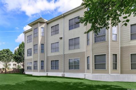 7120/7011 Village Houston TX 77087