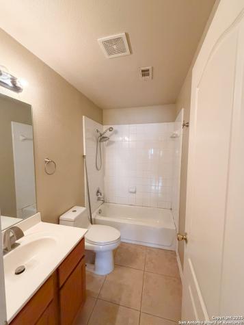 9626 Anderson Way Converse TX 78109