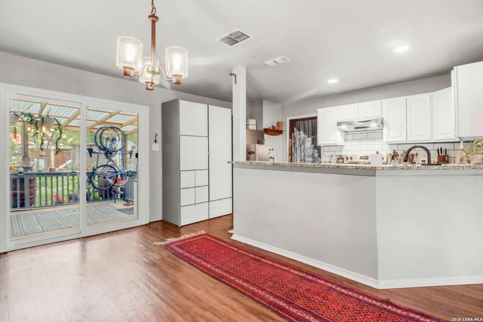 1721 W Mistletoe Avenue San Antonio TX 78201