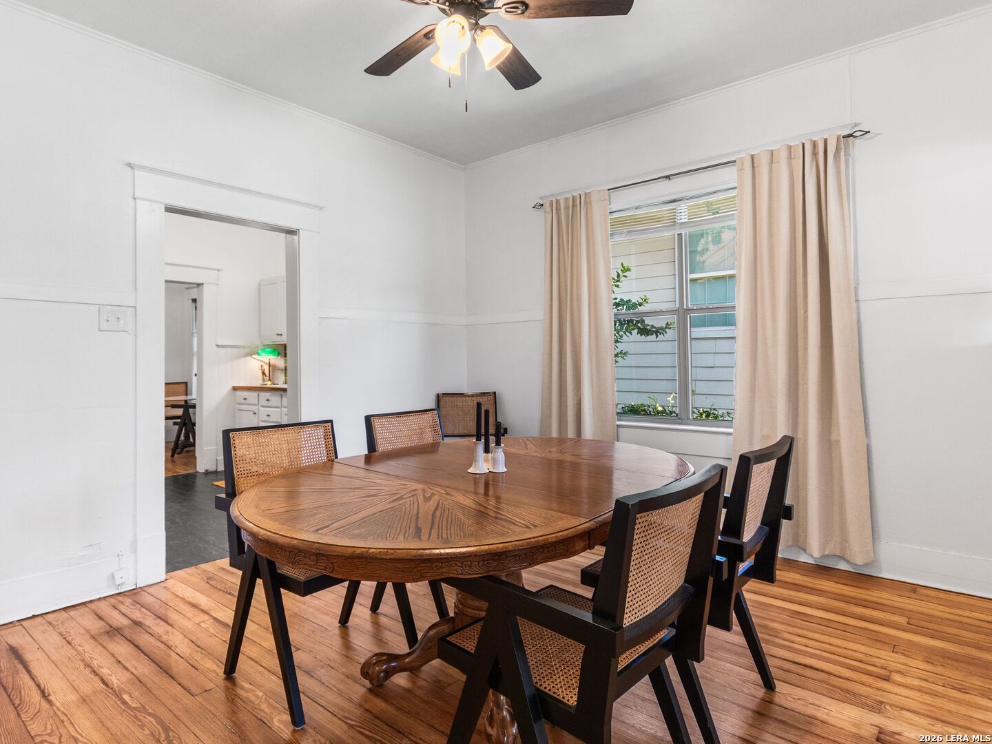 2213 N Flores Street San Antonio TX 78212
