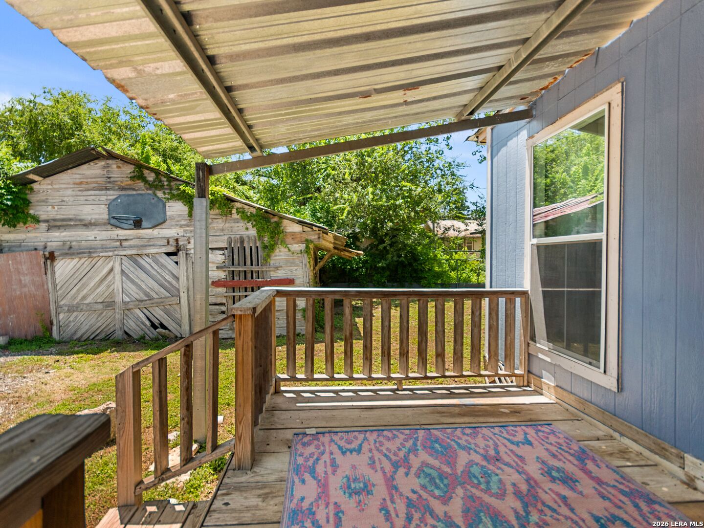 2213 N Flores Street San Antonio TX 78212