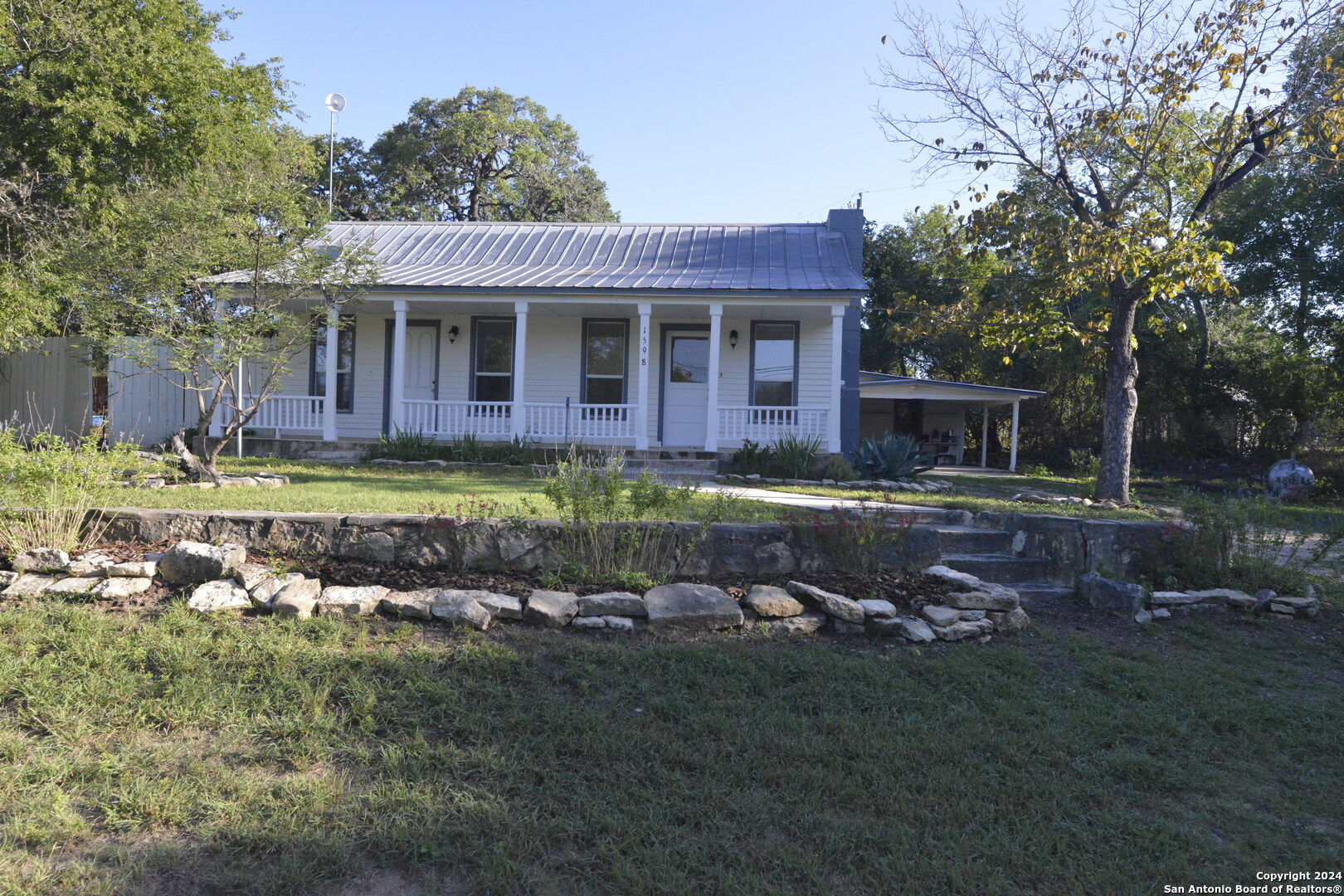 1598 State Highway 16 N Bandera TX 78003