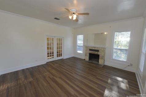 1598 State Highway 16 N Bandera TX 78003