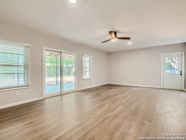 334 Shropshire Drive San Antonio TX 78217
