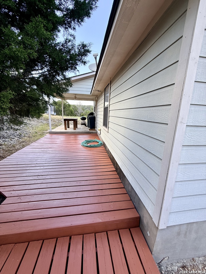 1057 Blue Bill Cove Drive Lakehills TX 78063