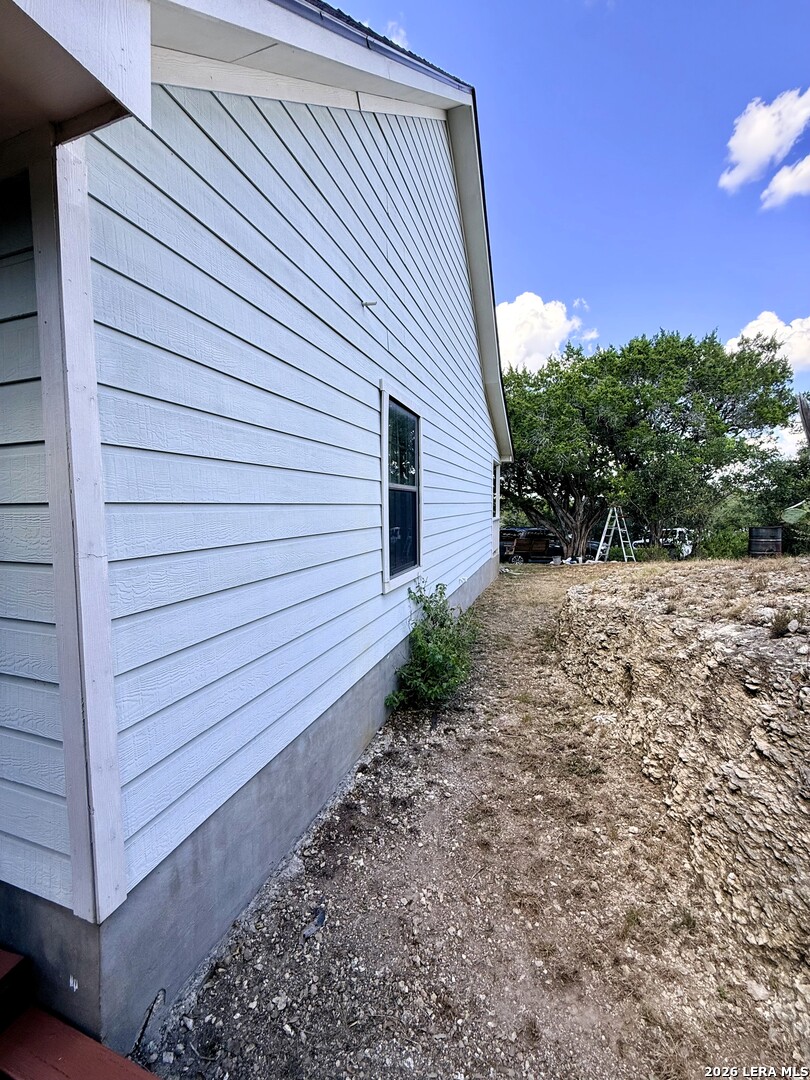 1057 Blue Bill Cove Drive Lakehills TX 78063