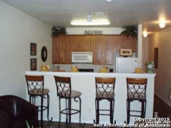 10618 Mathom Landing Universal City TX 78148