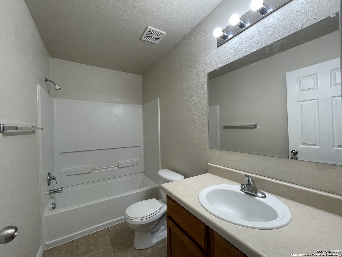 5630 Golf Mist San Antonio TX 78244
