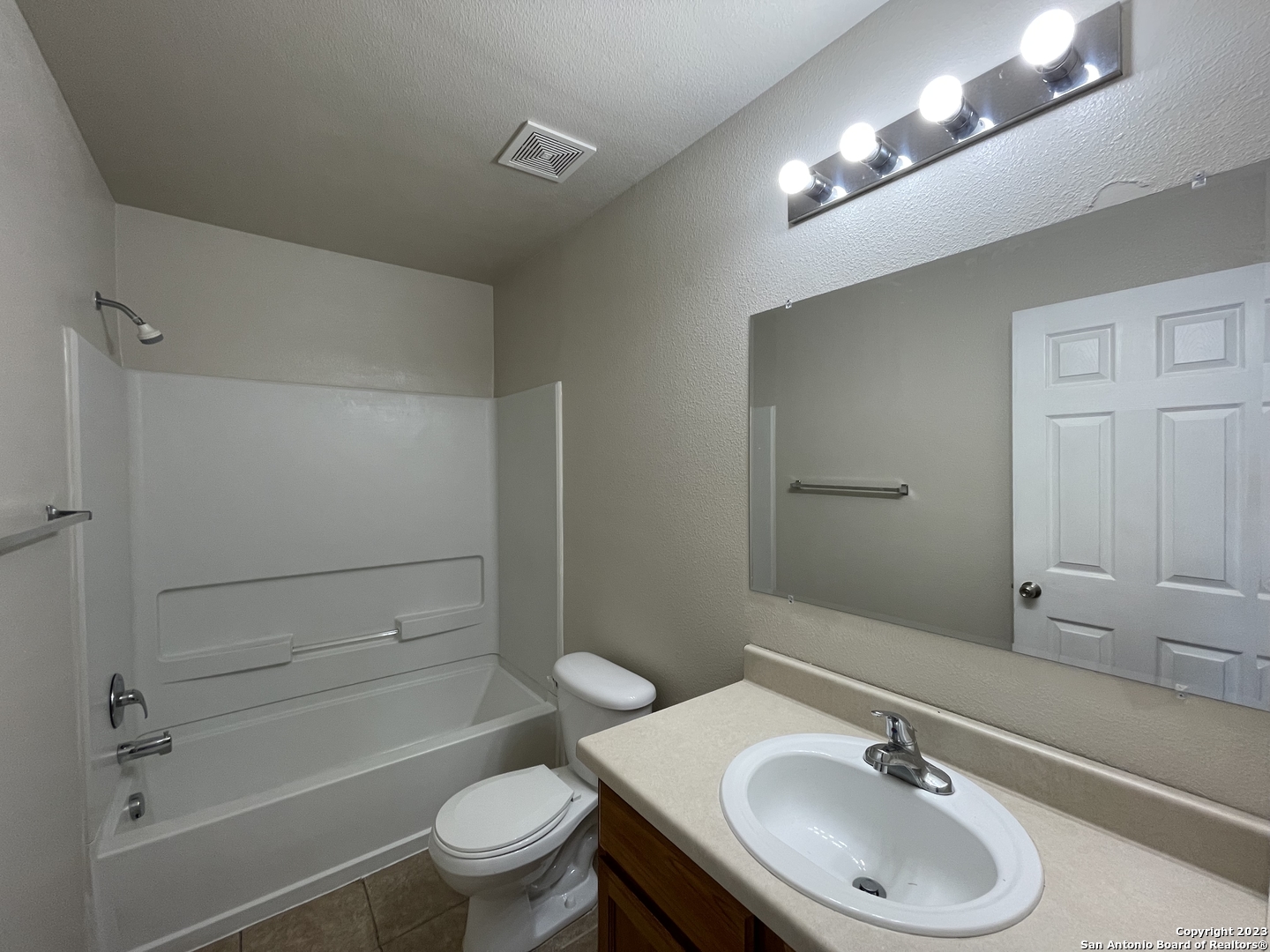 5630 Golf Mist San Antonio TX 78244