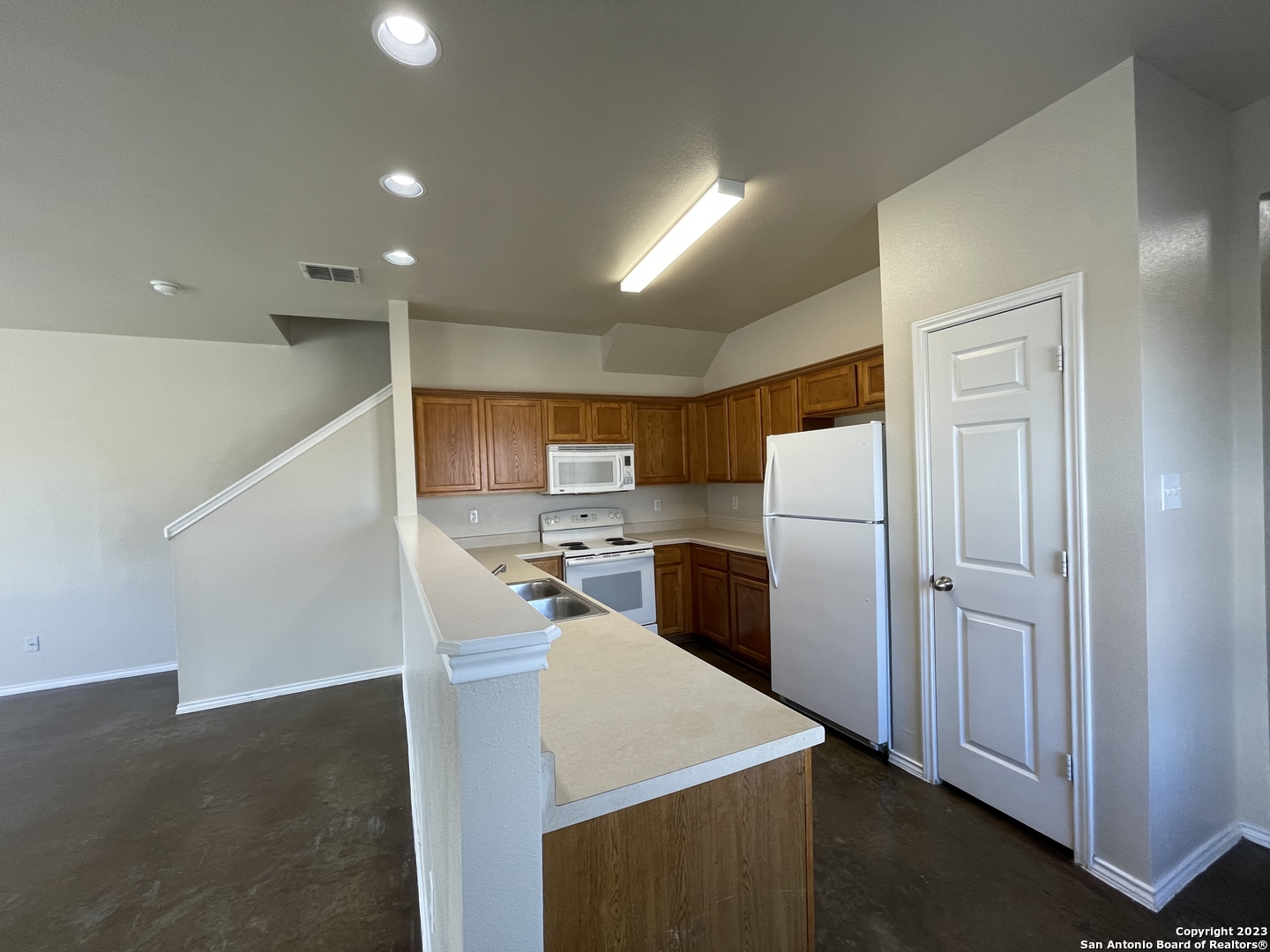 5630 Golf Mist San Antonio TX 78244