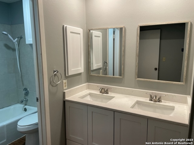 8559 Littleport San Antonio TX 78239