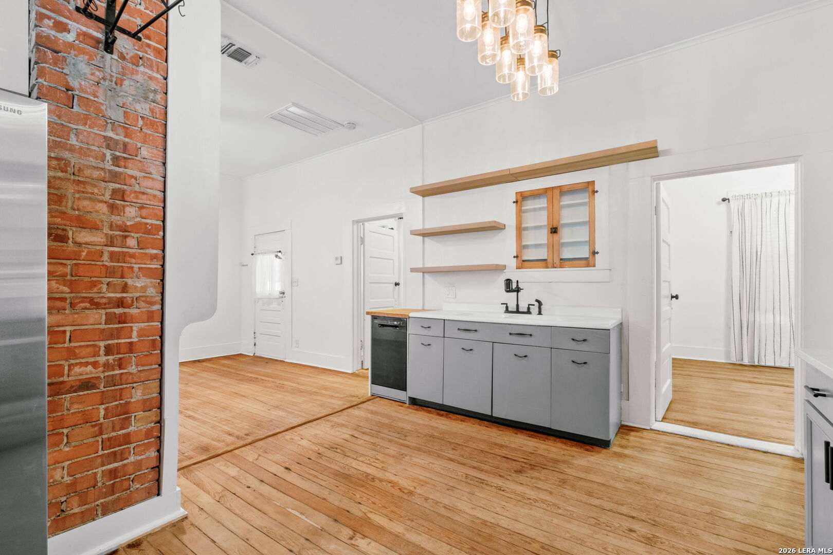 326 Helena Street San Antonio TX 78204